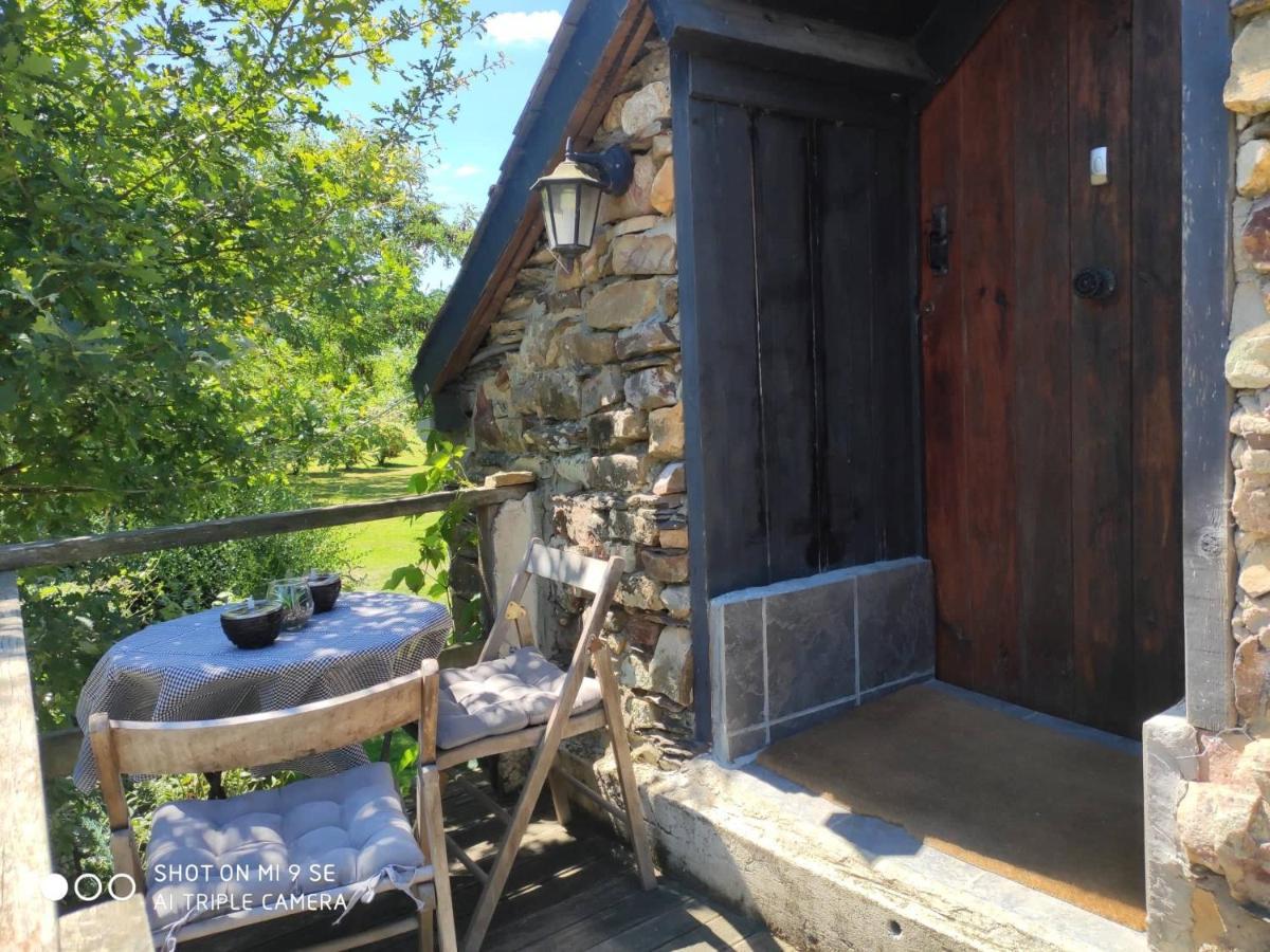 Gite Le Grenier Aux Portes De Broceliande Lägenhet Réminiac Exteriör bild