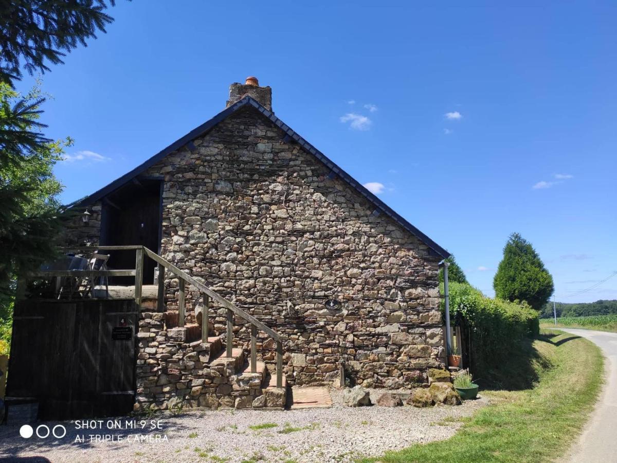 Gite Le Grenier Aux Portes De Broceliande Lägenhet Réminiac Exteriör bild